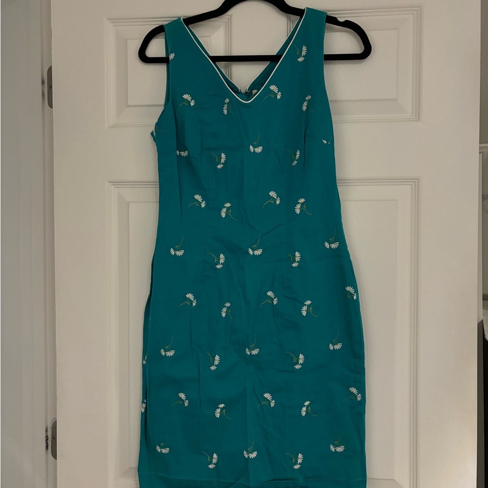 Elegant Teal Sleeveless Dress